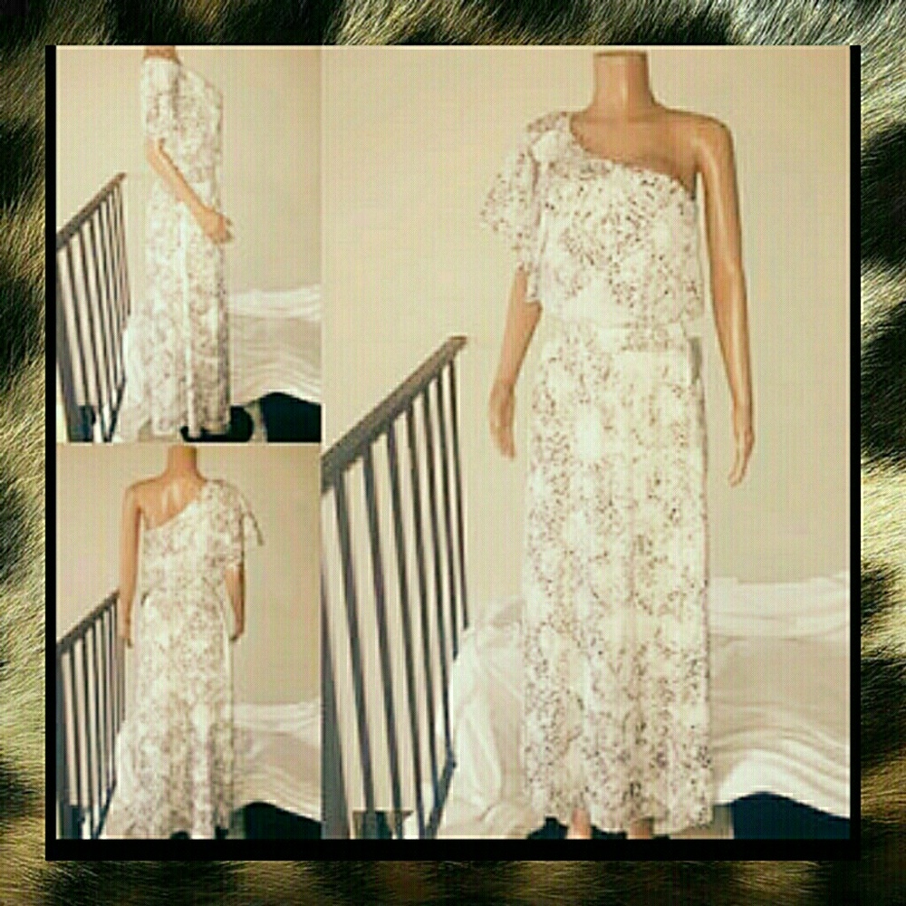 Jessica Simpson dress